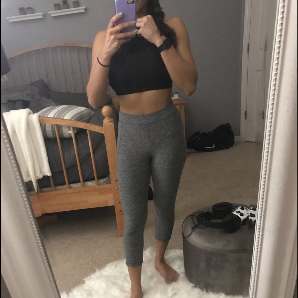 Cropped Grey High Waisted Leggings